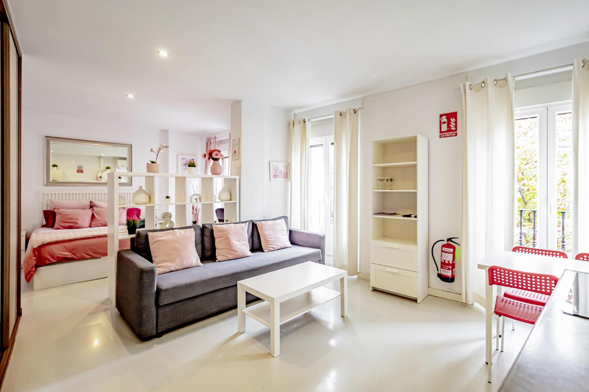 Appartement Atocha Arrendamiento De Temporada à Madrid Extérieur photo